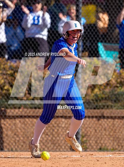 Thumbnail 3 in Broomfield vs. Eaglecrest (CHSAA 5A Semifinal) photogallery.