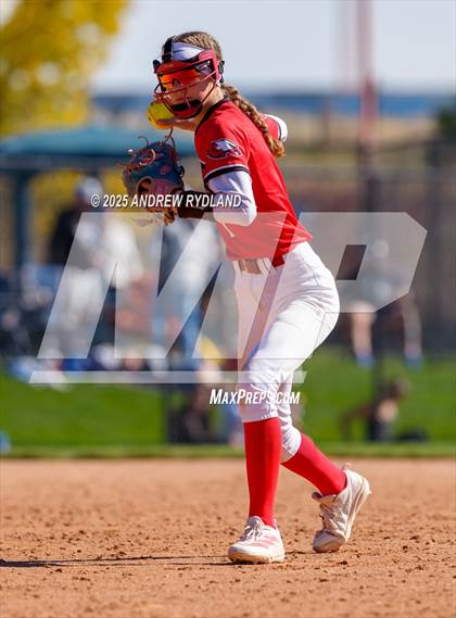 Thumbnail 2 in Broomfield vs. Eaglecrest (CHSAA 5A Semifinal) photogallery.