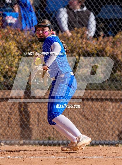 Thumbnail 2 in Broomfield vs. Eaglecrest (CHSAA 5A Semifinal) photogallery.