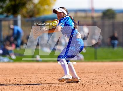 Thumbnail 2 in Broomfield vs. Eaglecrest (CHSAA 5A Semifinal) photogallery.