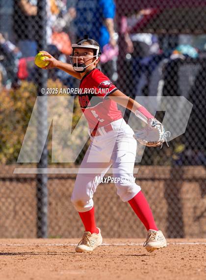 Thumbnail 3 in Broomfield vs. Eaglecrest (CHSAA 5A Semifinal) photogallery.