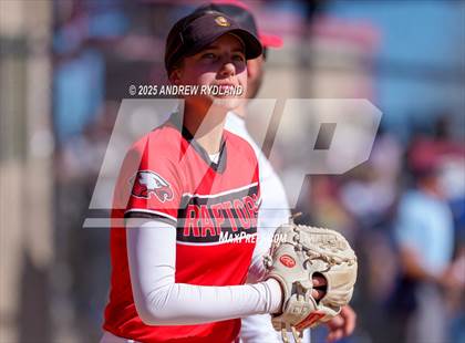 Thumbnail 3 in Broomfield vs. Eaglecrest (CHSAA 5A Semifinal) photogallery.