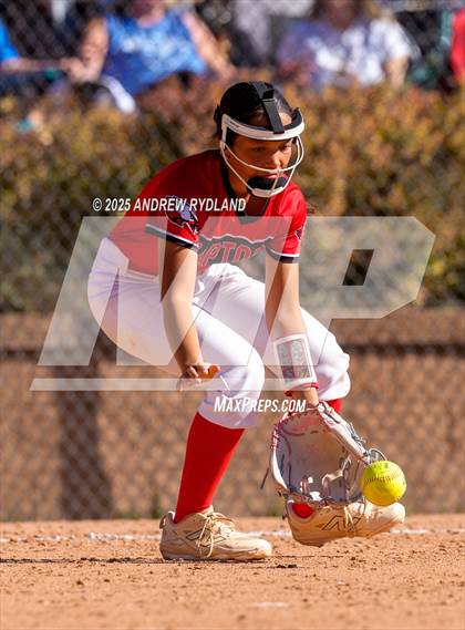 Thumbnail 2 in Broomfield vs. Eaglecrest (CHSAA 5A Semifinal) photogallery.