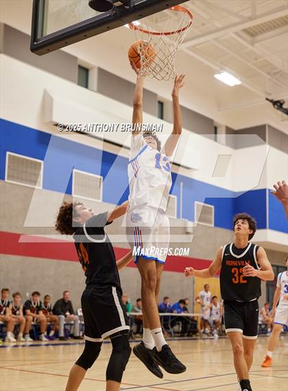 Thumbnail 2 in JV: Roseville @ Folsom photogallery.