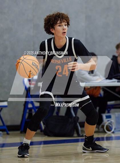 Thumbnail 3 in JV: Roseville @ Folsom photogallery.