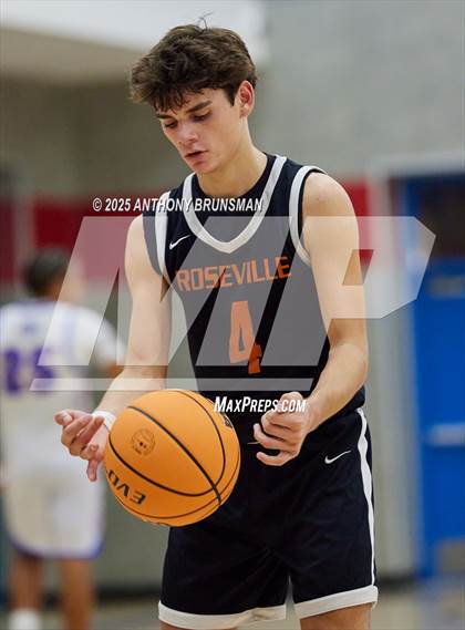 Thumbnail 3 in JV: Roseville @ Folsom photogallery.