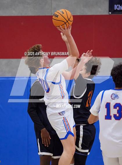 Thumbnail 3 in JV: Roseville @ Folsom photogallery.
