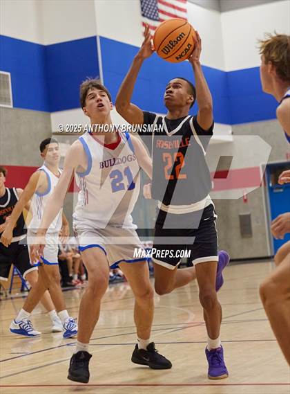 Thumbnail 2 in JV: Roseville @ Folsom photogallery.