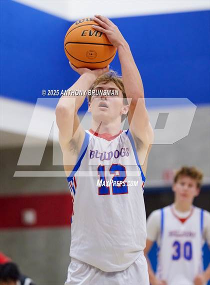 Thumbnail 2 in JV: Roseville @ Folsom photogallery.
