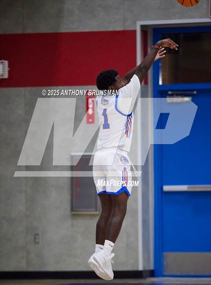 Thumbnail 1 in JV: Roseville @ Folsom photogallery.