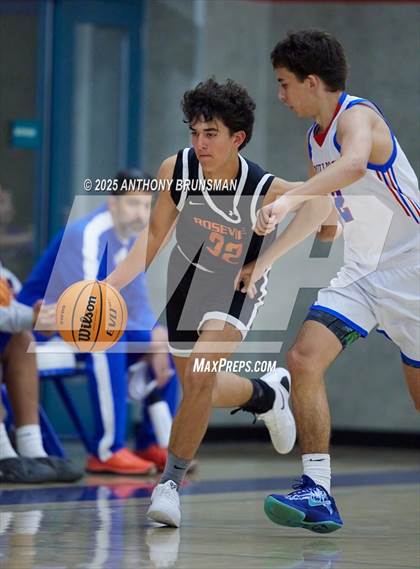 Thumbnail 2 in JV: Roseville @ Folsom photogallery.