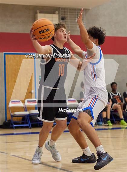 Thumbnail 3 in JV: Roseville @ Folsom photogallery.