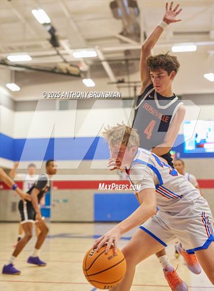 Thumbnail 2 in JV: Roseville @ Folsom photogallery.