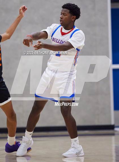 Thumbnail 2 in JV: Roseville @ Folsom photogallery.