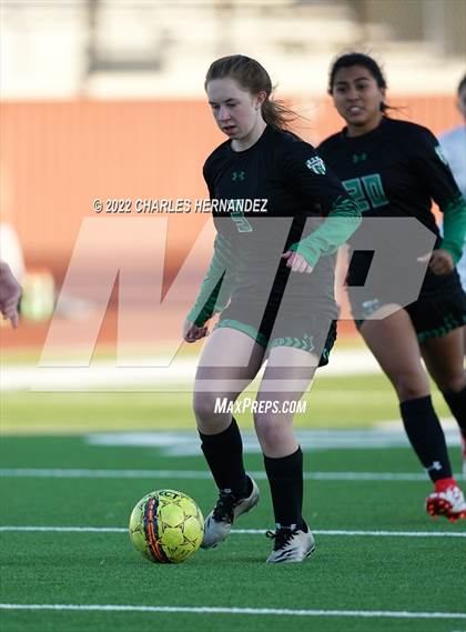 Thumbnail 2 in Azle vs. Dickinson (College Station Classic) photogallery.