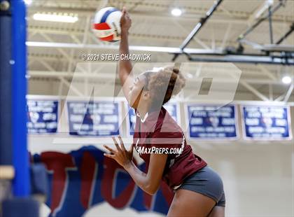 Thumbnail 3 in Hamilton @ Perry photogallery.