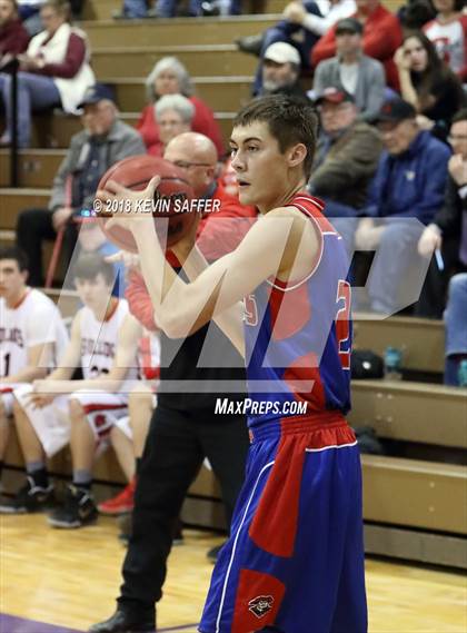Thumbnail 2 in Otis vs. Flagler/Hi-Plains  (CHSAA 1A District Playoff) photogallery.