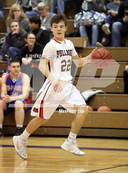 Thumbnail 2 in Otis vs. Flagler/Hi-Plains  (CHSAA 1A District Playoff) photogallery.