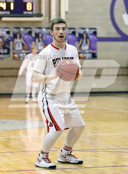 Thumbnail 3 in Otis vs. Flagler/Hi-Plains  (CHSAA 1A District Playoff) photogallery.
