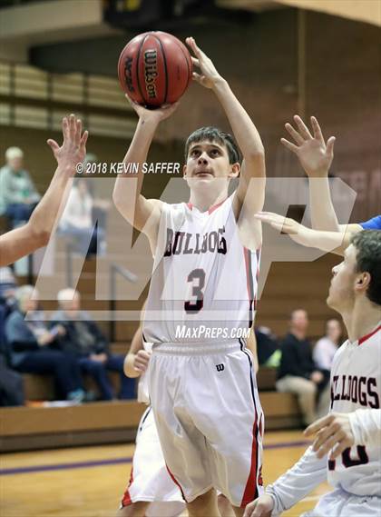 Thumbnail 1 in Otis vs. Flagler/Hi-Plains  (CHSAA 1A District Playoff) photogallery.