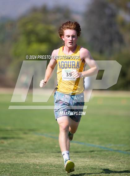 Thumbnail 2 in Moorpark Invitational (Junior) photogallery.