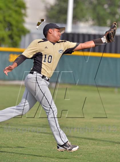 Thumbnail 1 in Sunlake vs Land O'Lakes  photogallery.
