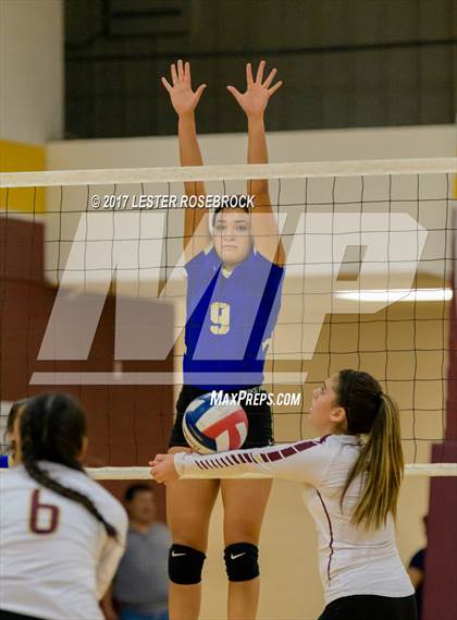 Thumbnail 2 in San Diego @ Cotulla photogallery.
