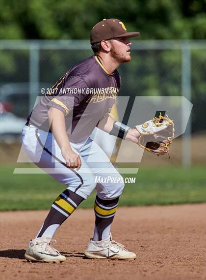Thumbnail 3 in Yuba City vs. Oakdale (CIF SJS D3 Semifinal Game 2) photogallery.