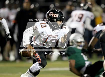 Thumbnail 1 in De La Salle vs. Pittsburg (CIF NCS Open Division Final) photogallery.