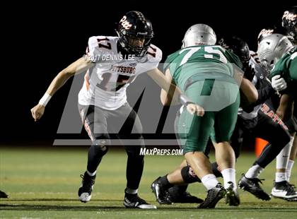 Thumbnail 2 in De La Salle vs. Pittsburg (CIF NCS Open Division Final) photogallery.
