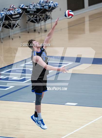 Thumbnail 1 in Zionsville @ Hamilton Southeastern photogallery.