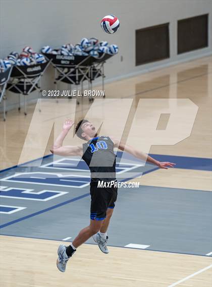 Thumbnail 2 in Zionsville @ Hamilton Southeastern photogallery.