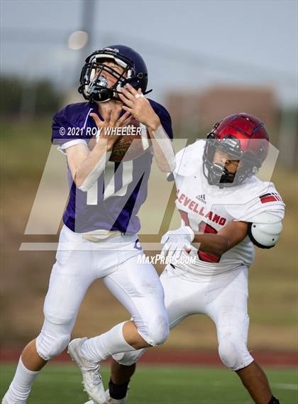 Thumbnail 2 in Levelland @ Canyon photogallery.