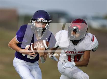 Thumbnail 3 in Levelland @ Canyon photogallery.