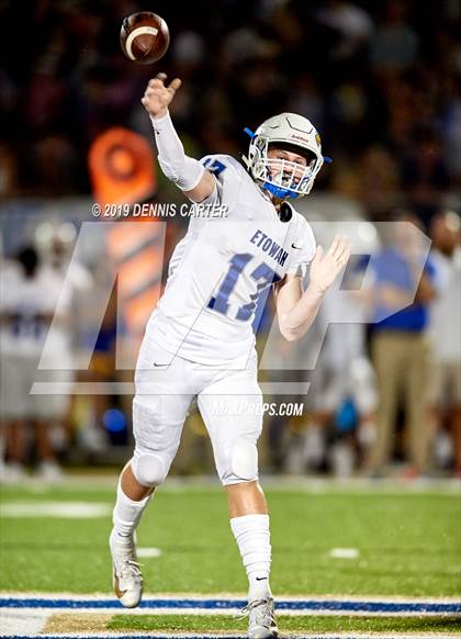 Thumbnail 2 in Etowah @ River Ridge photogallery.