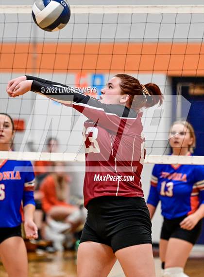 Thumbnail 2 in Livonia @ Caledonia-Mumford photogallery.