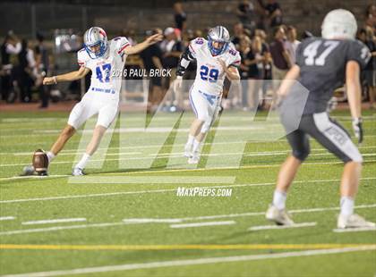 Thumbnail 1 in Westlake vs. Vandergrift photogallery.