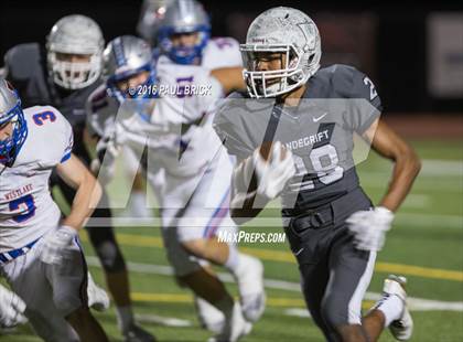 Thumbnail 1 in Westlake vs. Vandergrift photogallery.