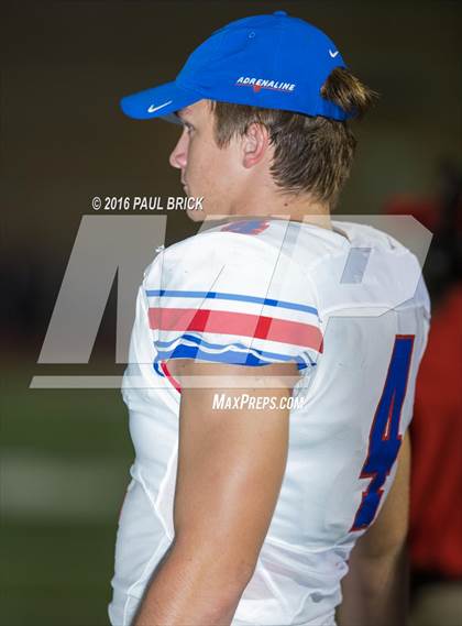 Thumbnail 2 in Westlake vs. Vandergrift photogallery.