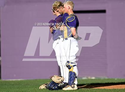 Thumbnail 3 in Thibodaux vs. South Terrebonne (LHSAA Division I Bi-District Playoff) photogallery.