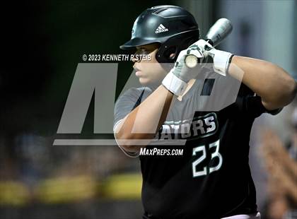 Thumbnail 2 in Thibodaux vs. South Terrebonne (LHSAA Division I Bi-District Playoff) photogallery.