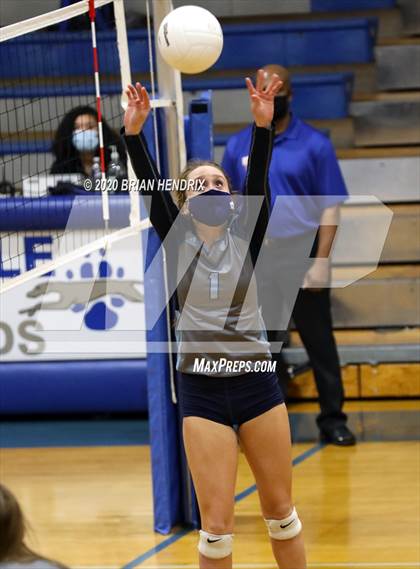 Thumbnail 1 in West Rowan @ Statesville photogallery.