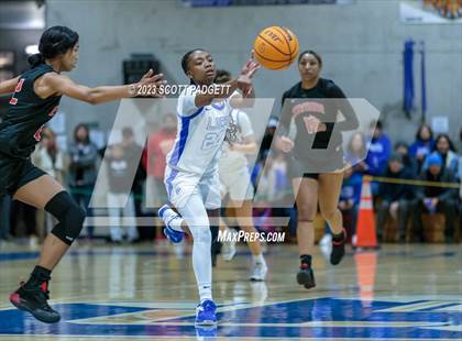 Thumbnail 2 in Etiwanda @ La Jolla Country Day (CIF State Open Division Regional Semifinal)  photogallery.