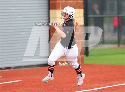 Thumbnail 1 in Tom Bean vs. Honey Grove (UIL 2A Regional Quarterfinal) photogallery.