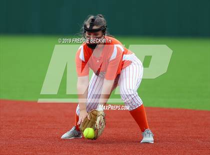 Thumbnail 2 in Tom Bean vs. Honey Grove (UIL 2A Regional Quarterfinal) photogallery.