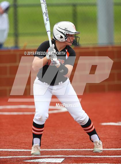 Thumbnail 1 in Tom Bean vs. Honey Grove (UIL 2A Regional Quarterfinal) photogallery.