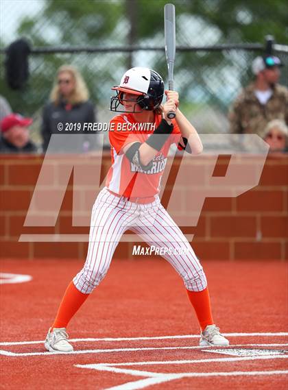 Thumbnail 1 in Tom Bean vs. Honey Grove (UIL 2A Regional Quarterfinal) photogallery.