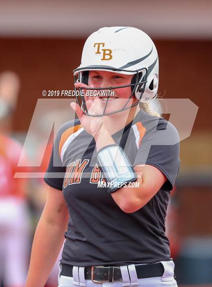 Thumbnail 3 in Tom Bean vs. Honey Grove (UIL 2A Regional Quarterfinal) photogallery.