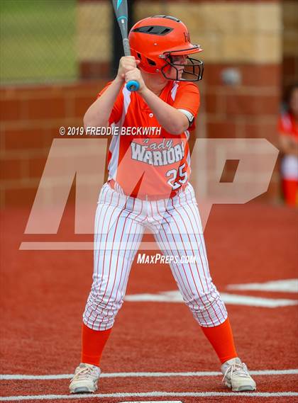 Thumbnail 3 in Tom Bean vs. Honey Grove (UIL 2A Regional Quarterfinal) photogallery.