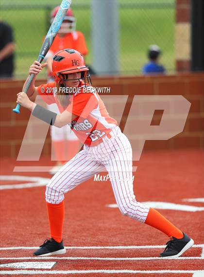 Thumbnail 2 in Tom Bean vs. Honey Grove (UIL 2A Regional Quarterfinal) photogallery.